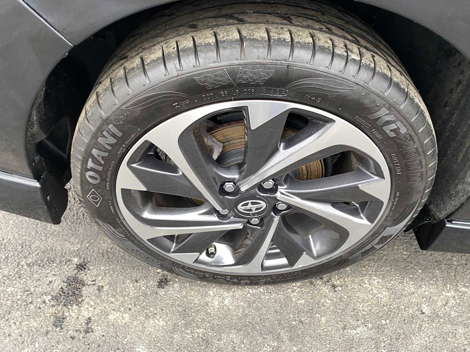 Used 2016 Scion iM image 35