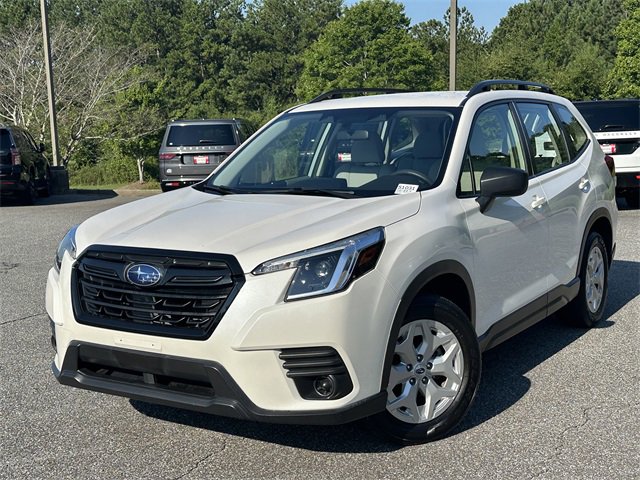 Used 2022 Subaru Forester image 1