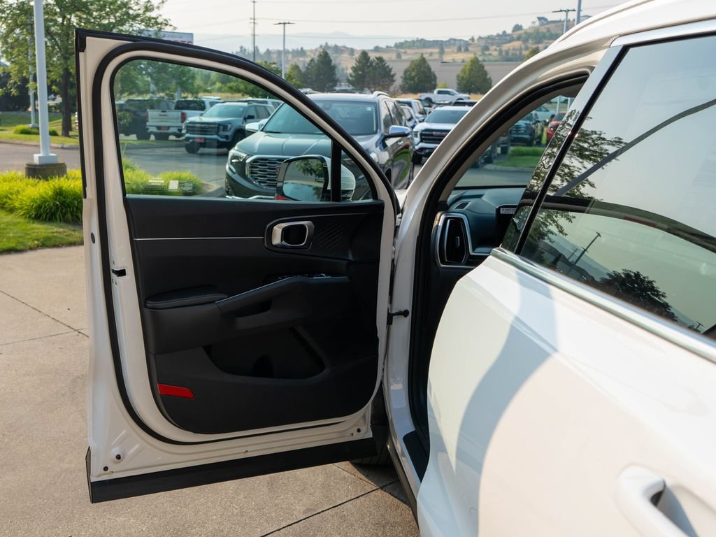 New 2026 Kia Sorento S AWD/4WD image 16