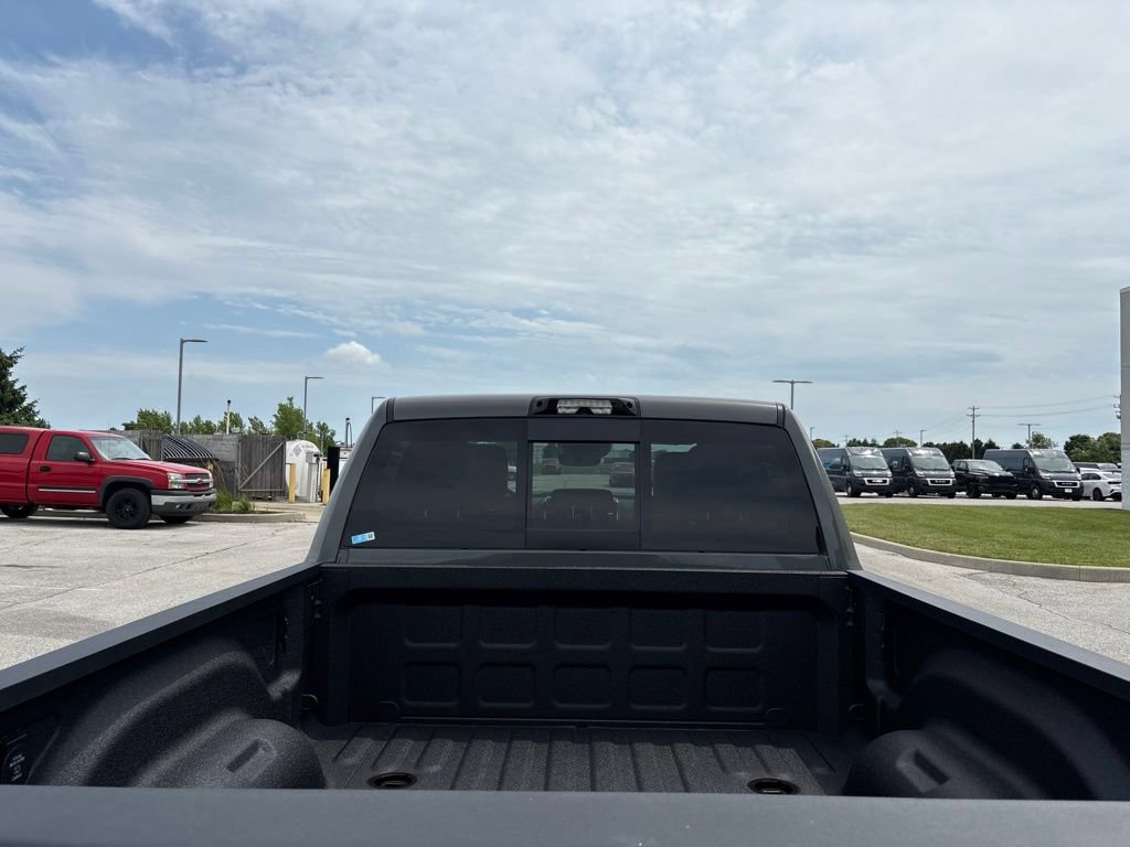 New 2026 RAM 2500 Laramie w/ Night Edition AWD/4WD image 11