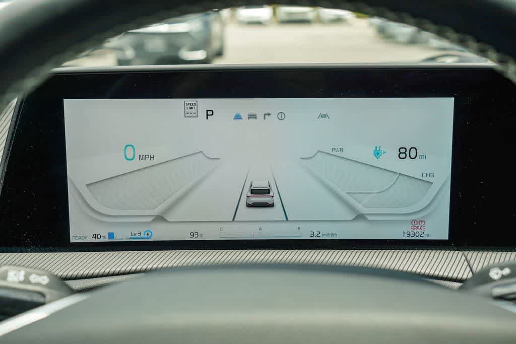 Certified 2023 Kia EV6 GT-Line w/ GT-Line White Seat Package AWD/4WD image 23