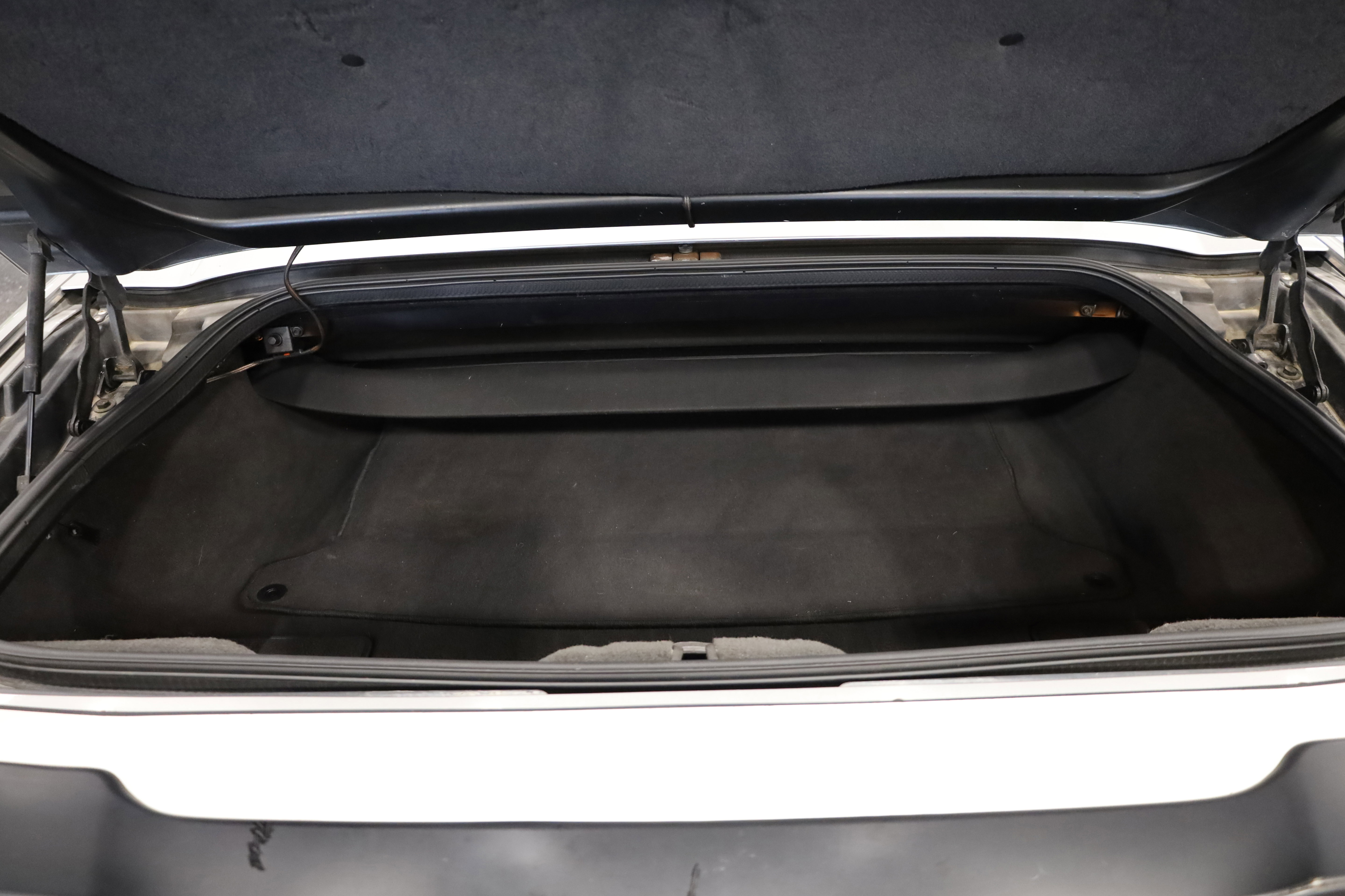 Used 2005 Chevrolet Corvette Convertible w/ Preferred Equipment Group image 7