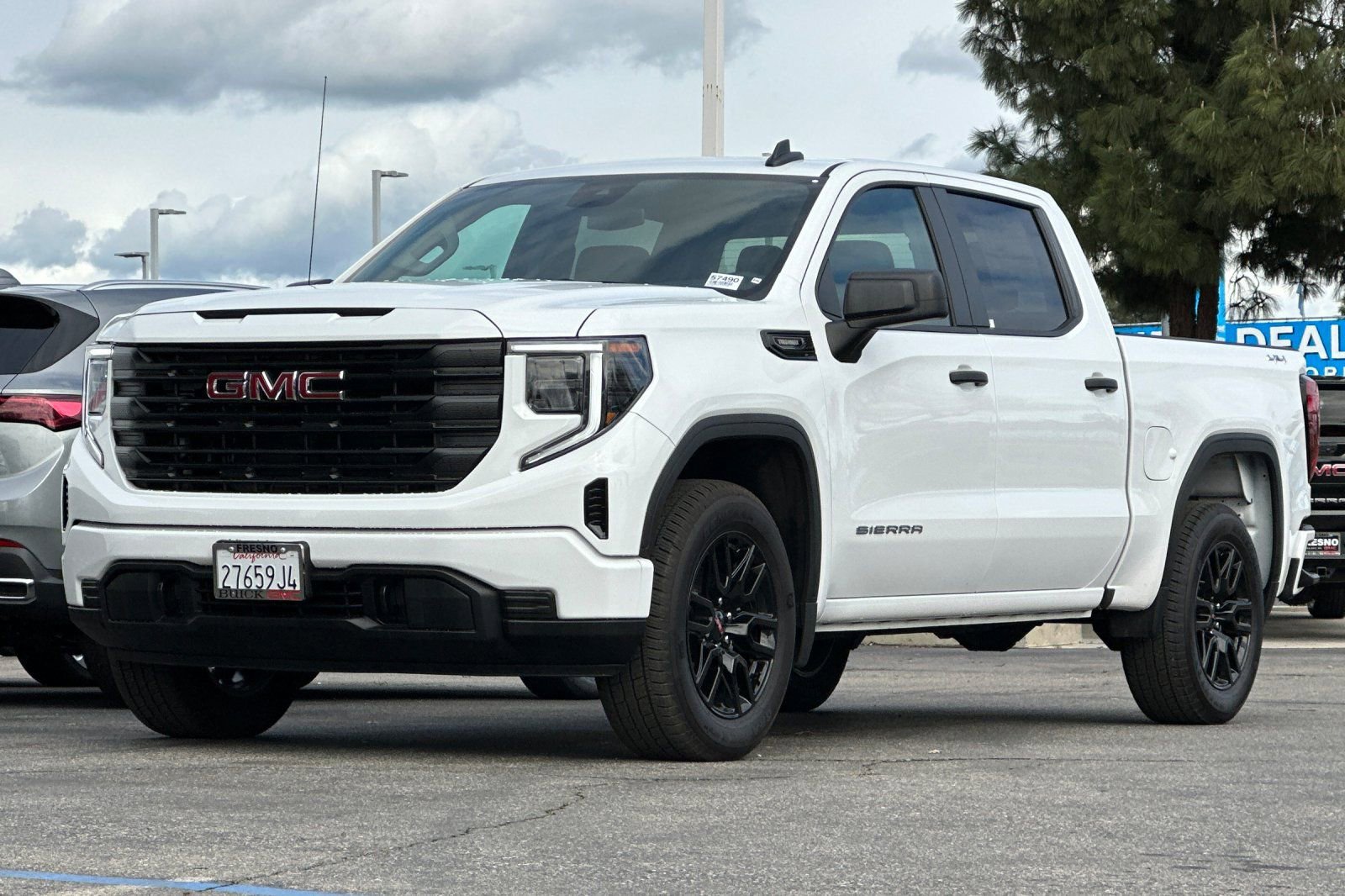 Used 2026 GMC Sierra 1500 Pro w/ Graphite Edition AWD/4WD image 8