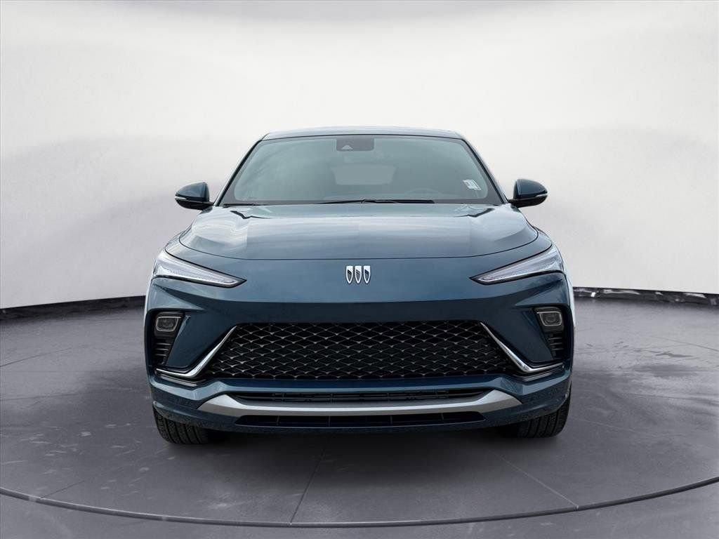 Used 2025 Buick Envista Avenir image 9