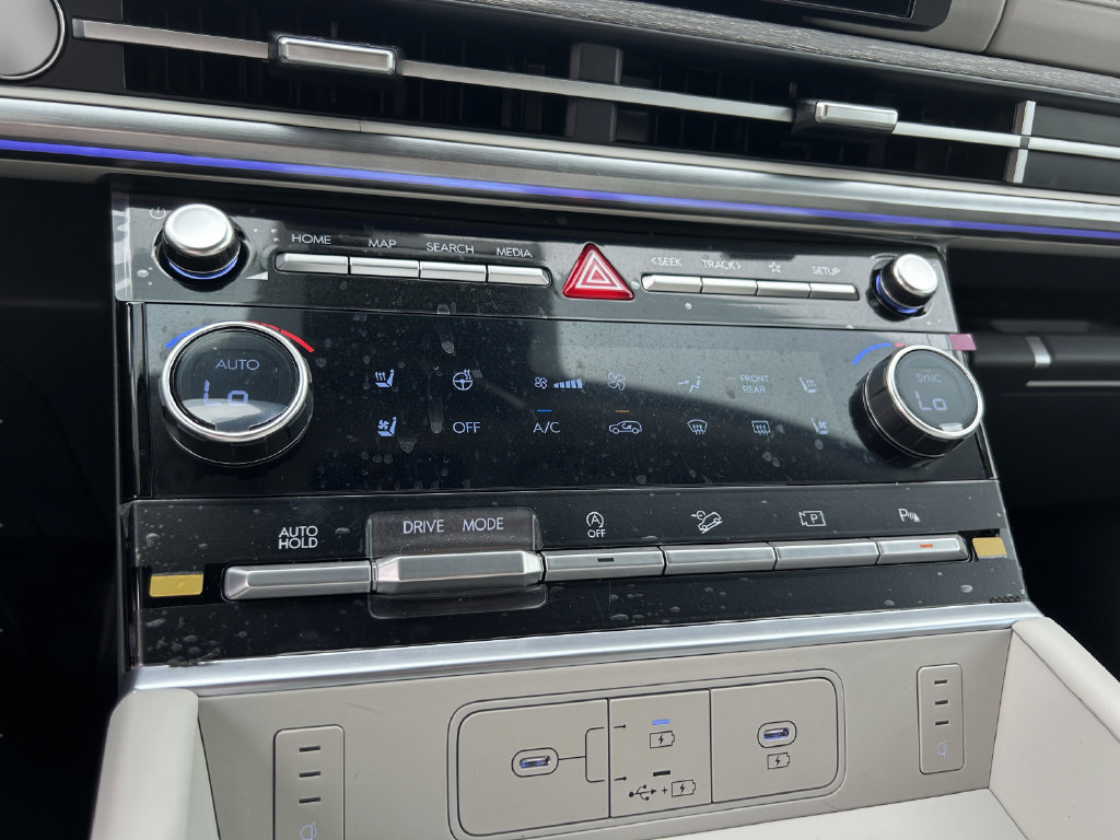 New 2026 Hyundai Santa Fe Limited FWD image 27