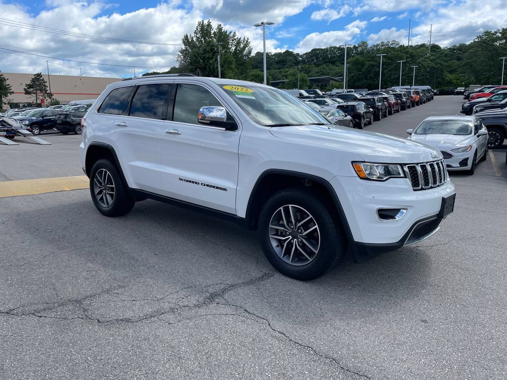 Used 2022 Jeep Grand Cherokee Limited AWD/4WD image 6