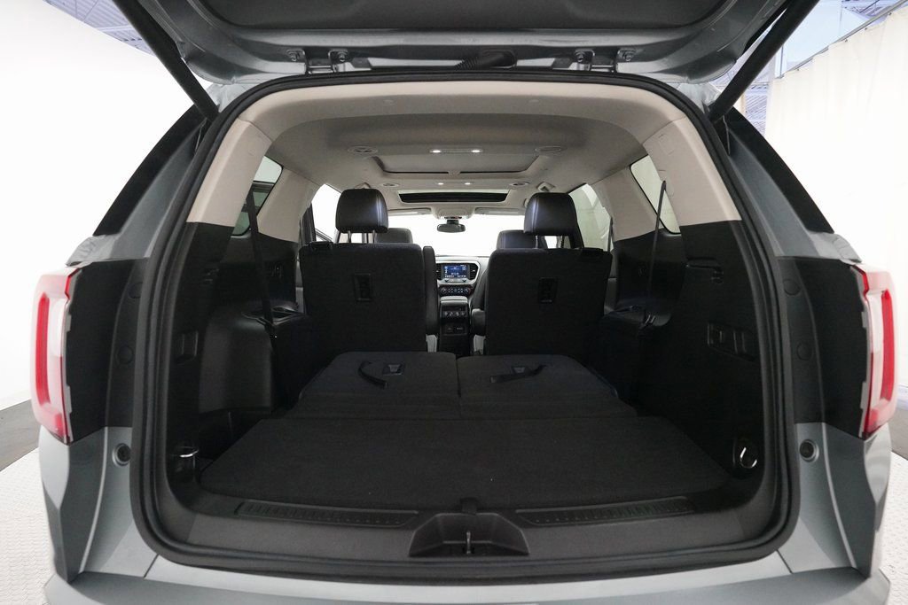 Used 2023 GMC Acadia Denali w/ Trailering Package image 10