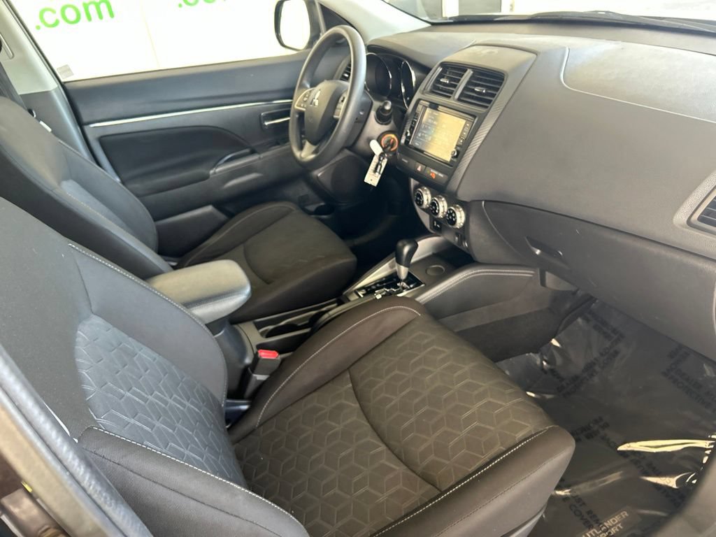 Used 2021 Mitsubishi Outlander Sport ES FWD image 21
