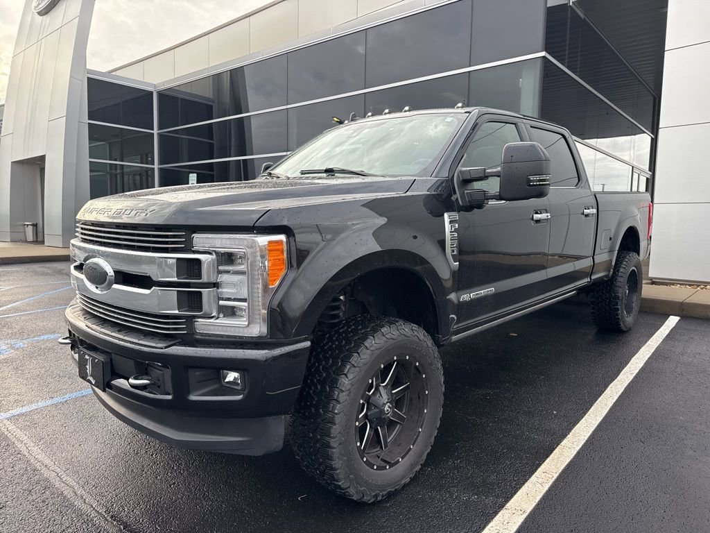 Used 2019 Ford F250 Limited image 3