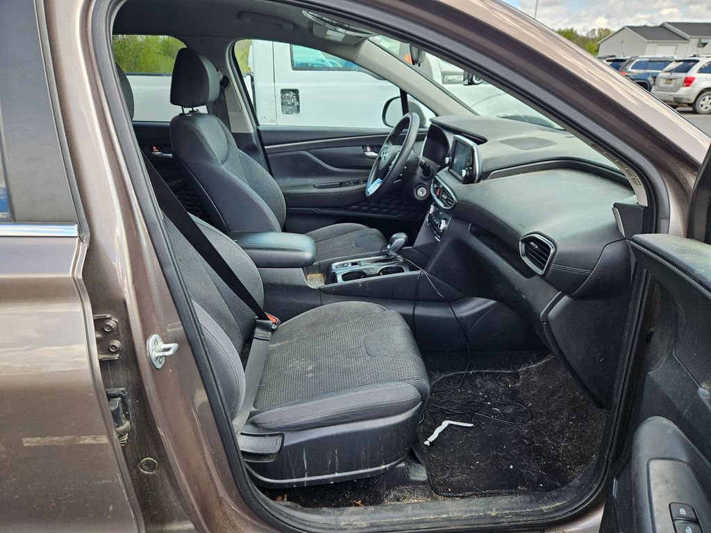 Used 2020 Hyundai Santa Fe SE AWD/4WD image 4