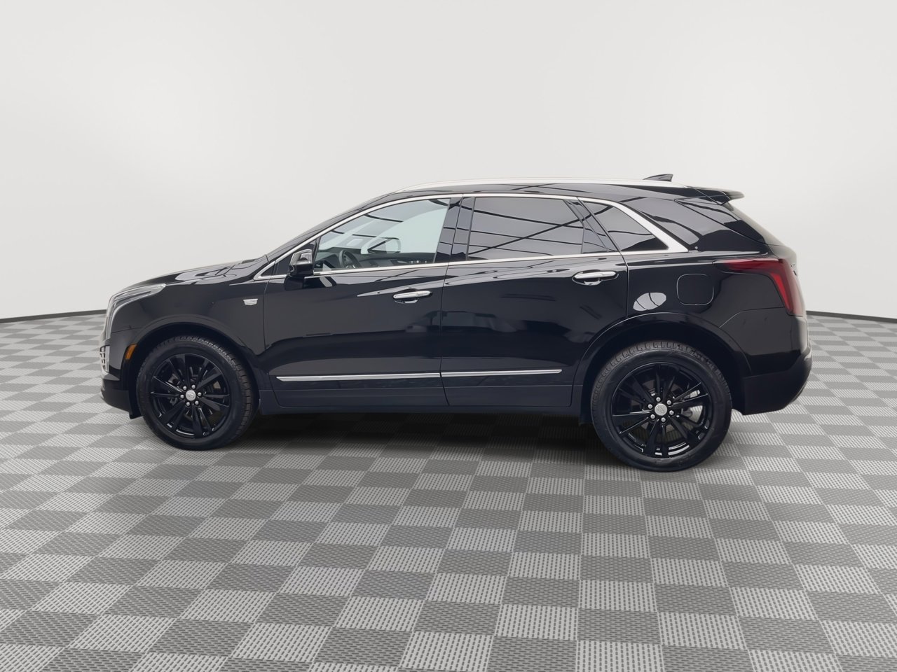Certified 2025 Cadillac XT5 Premium Luxury image 41
