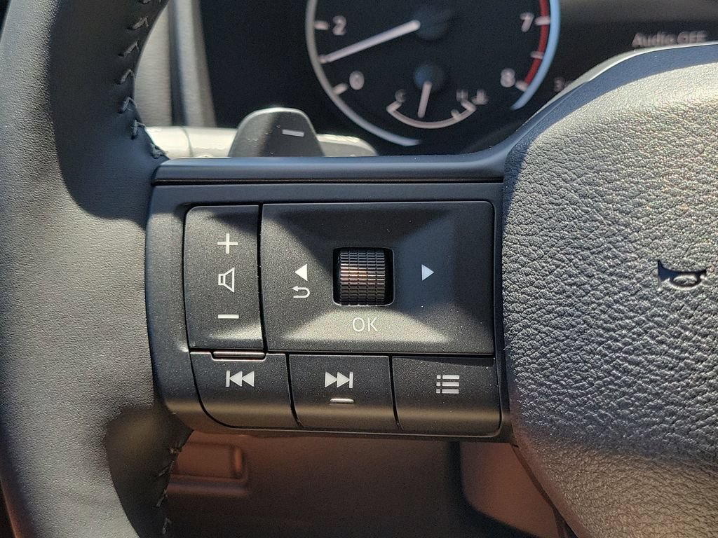 New 2026 Nissan Rogue SV FWD image 24
