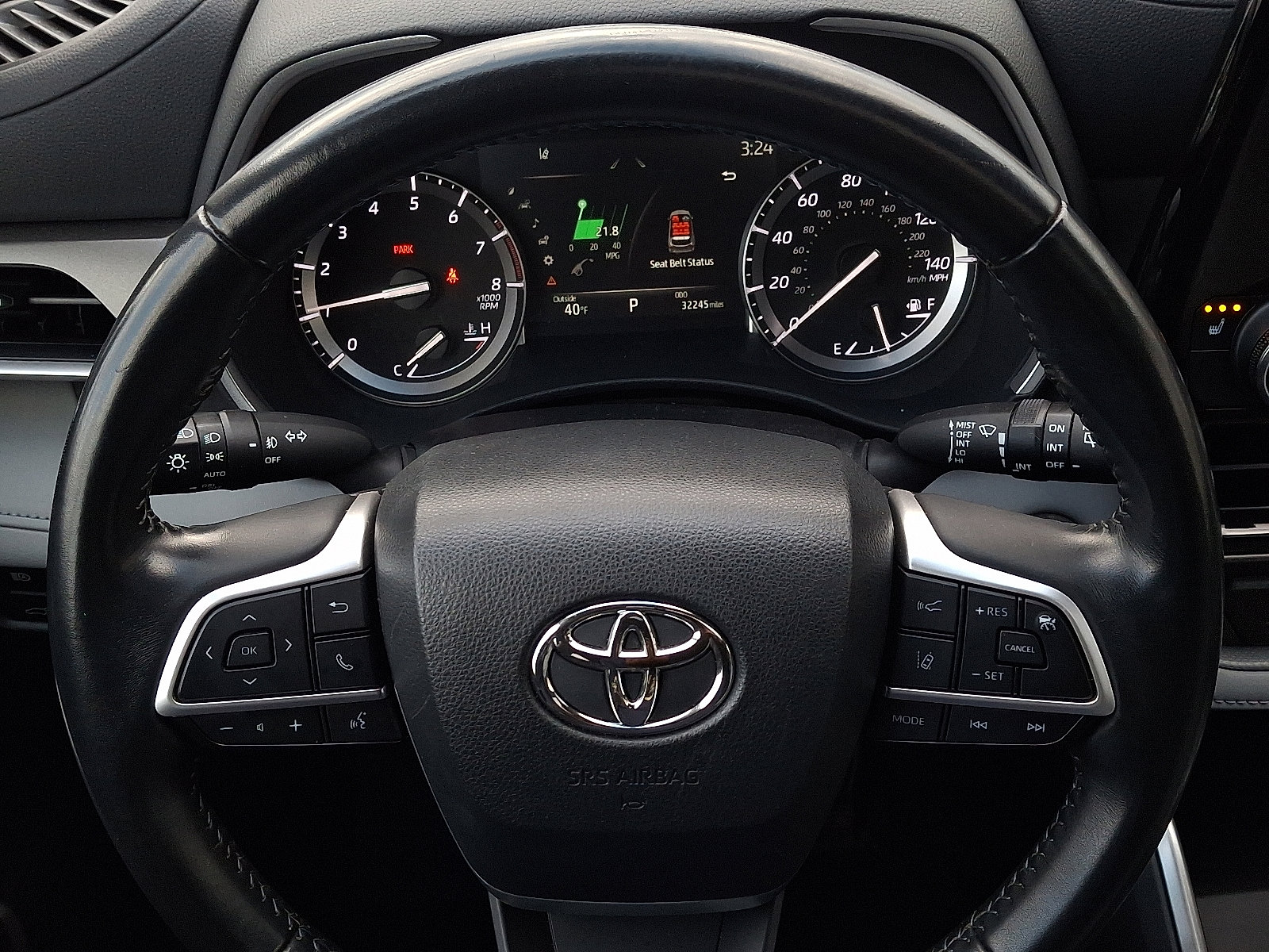 Used 2022 Toyota Highlander XLE image 20