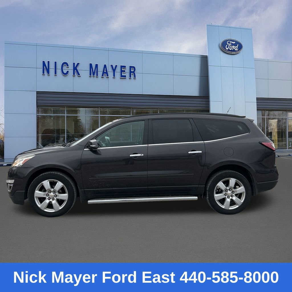 Used 2016 Chevrolet Traverse LT w/ Style and Technology Package image 27