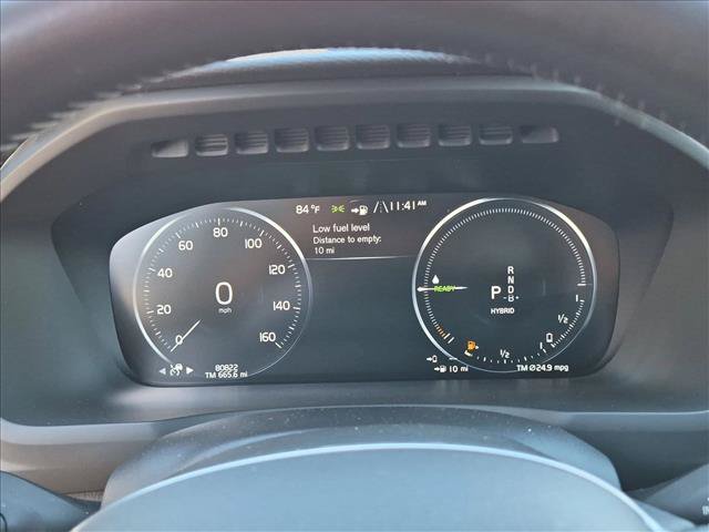 Used 2020 Volvo XC90 T8 Momentum w/ Protection Package Premier AWD/4WD image 8