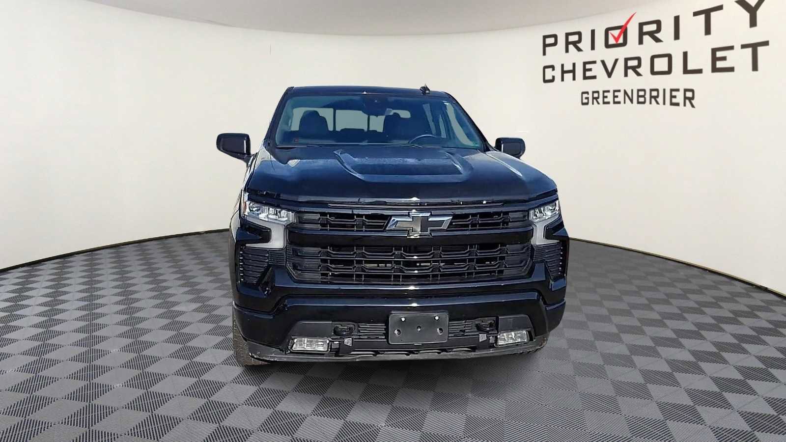 Used 2024 Chevrolet Silverado 1500 RST w/ Convenience Package II image 3