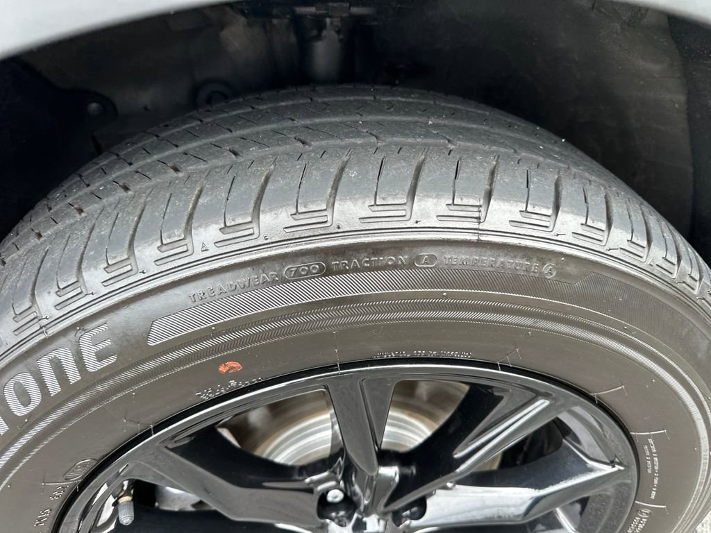 Used 2025 Honda CR-V Sport image 14