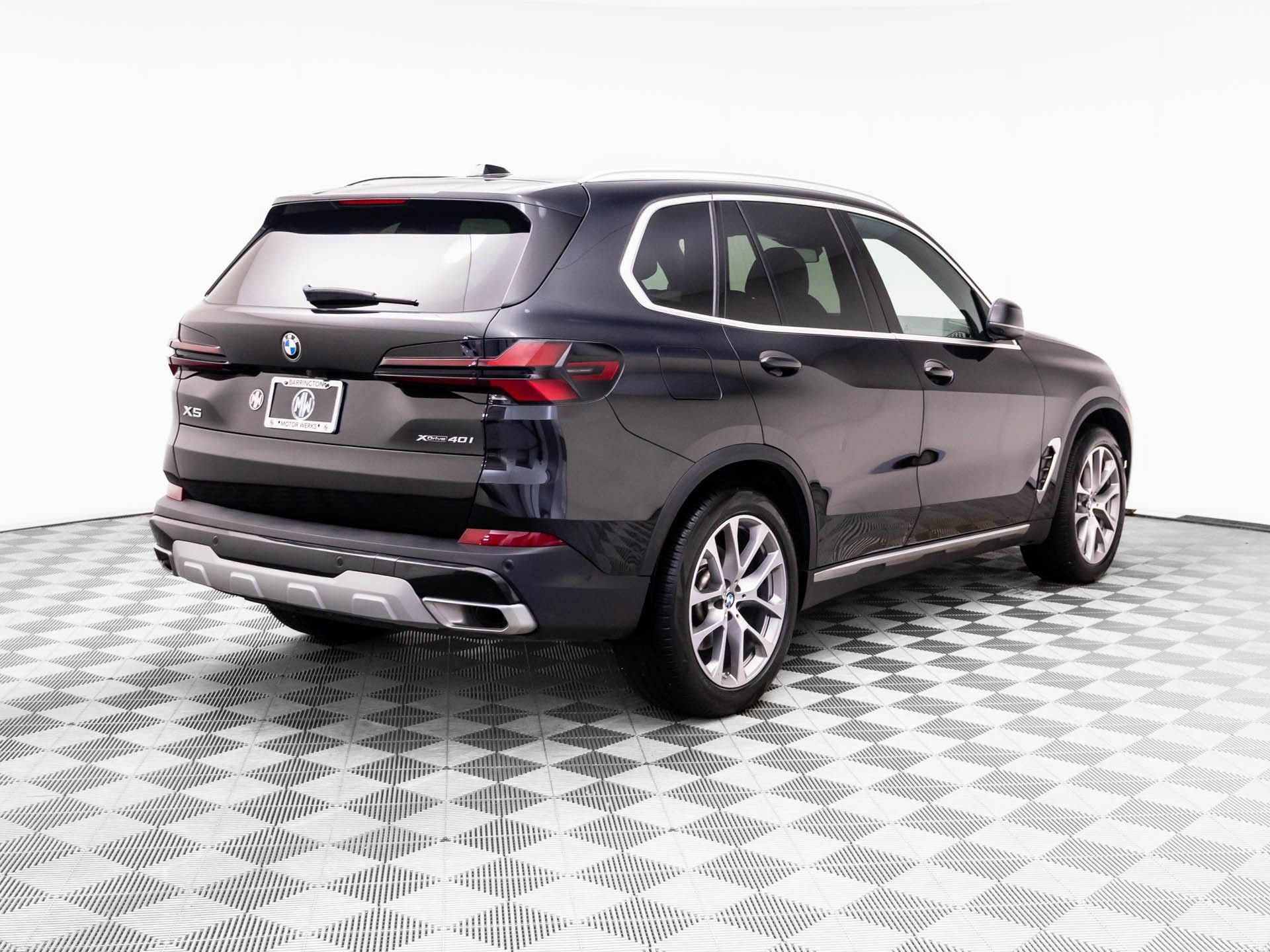 Certified 2024 BMW X5 xDrive40i w/ Premium Package AWD/4WD image 5