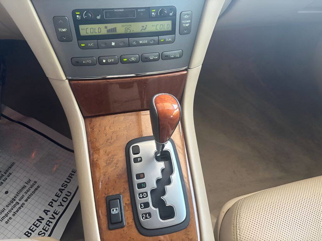 Used 2005 Lexus ES 330 image 15