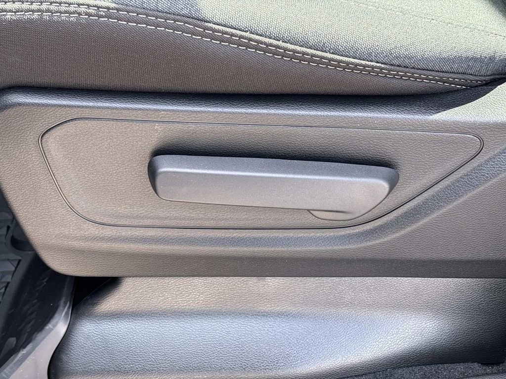 New 2026 RAM 1500 Classic Warlock image 11