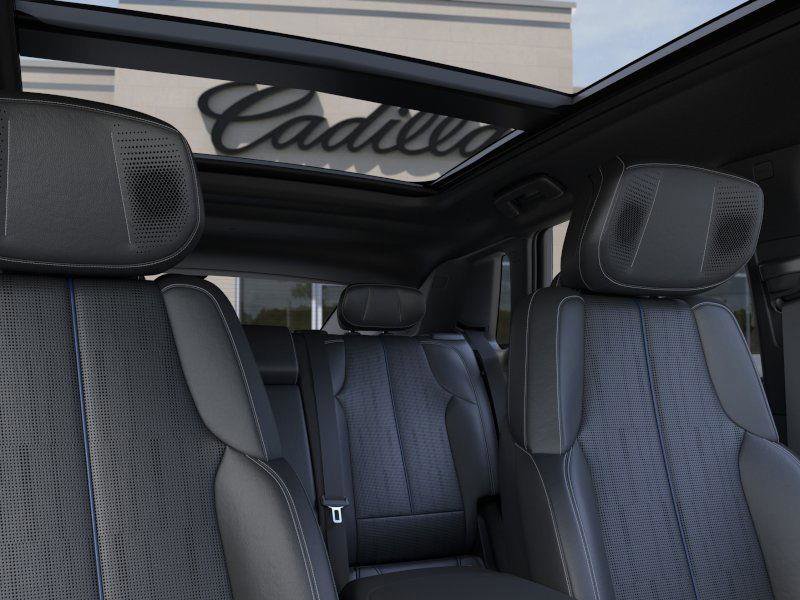 New 2026 Cadillac Lyriq Premium Luxury w/ LPO, Floor Liner Package AWD/4WD image 25