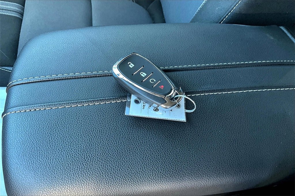 Used 2025 Chevrolet Blazer LT w/ Redline Edition image 32