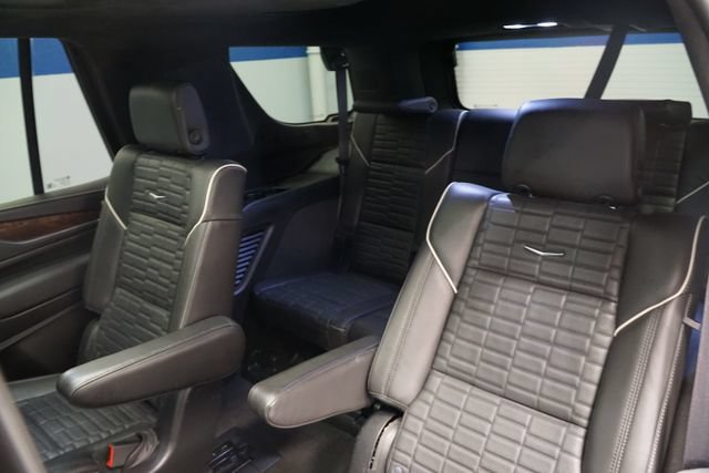 Used 2023 Cadillac Escalade Premium Luxury Platinum AWD/4WD image 24