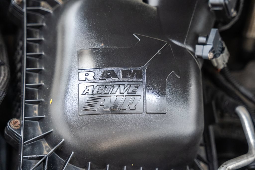 Used 2016 RAM 3500 Tradesman w/ Chrome Appearance Group AWD/4WD image 25
