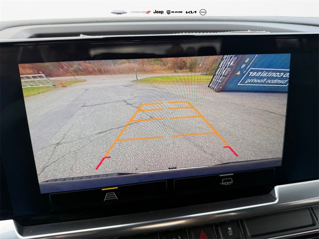 Used 2022 Chevrolet Silverado 1500 LT image 23