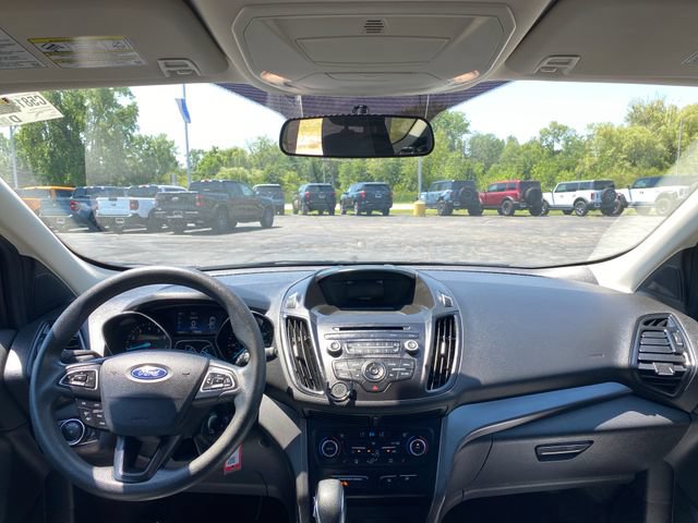 Used 2018 Ford Escape SE FWD image 19