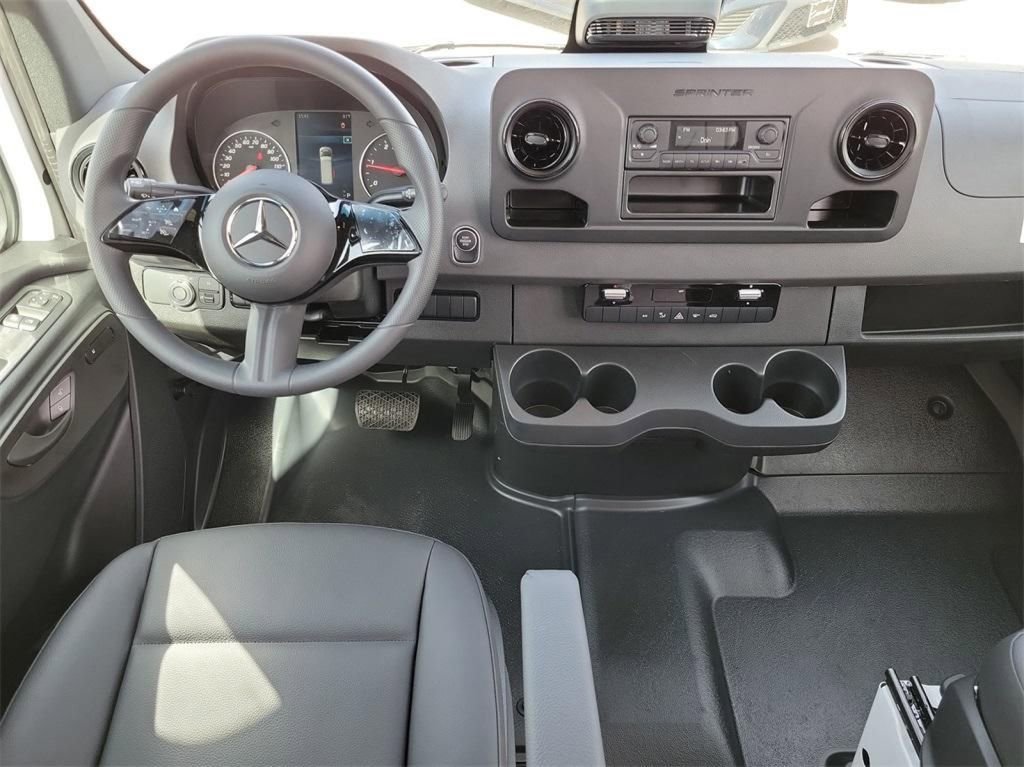 New 2025 Mercedes-Benz Sprinter 2500 image 14