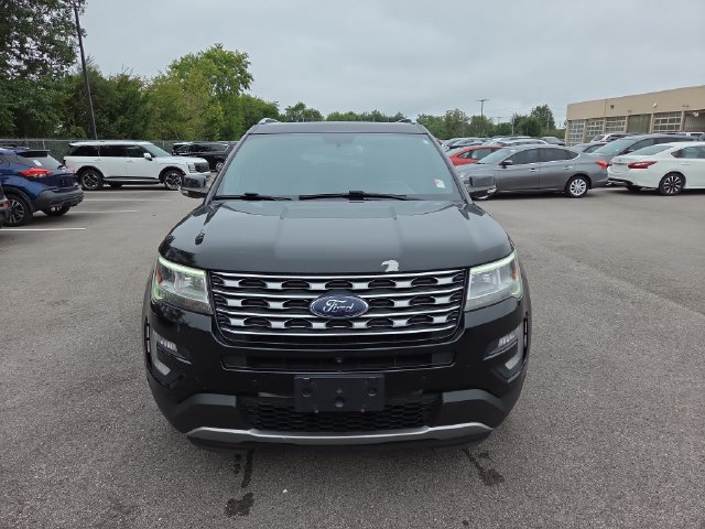 Used 2017 Ford Explorer Limited AWD/4WD image 3
