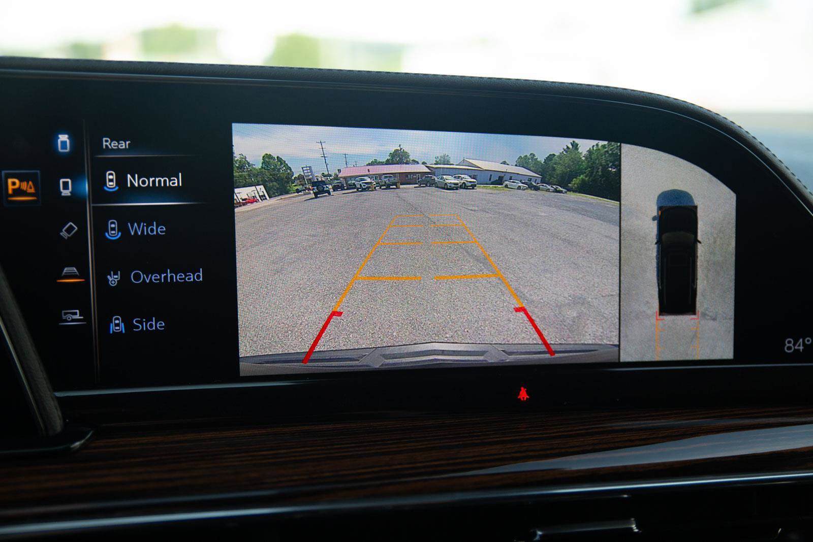 Used 2022 Cadillac Escalade Premium Luxury image 19