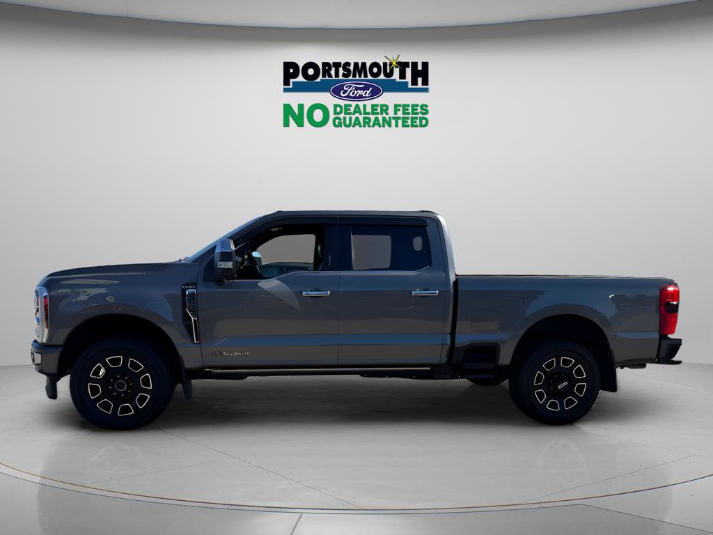 Used 2024 Ford F350 Platinum AWD/4WD image 2