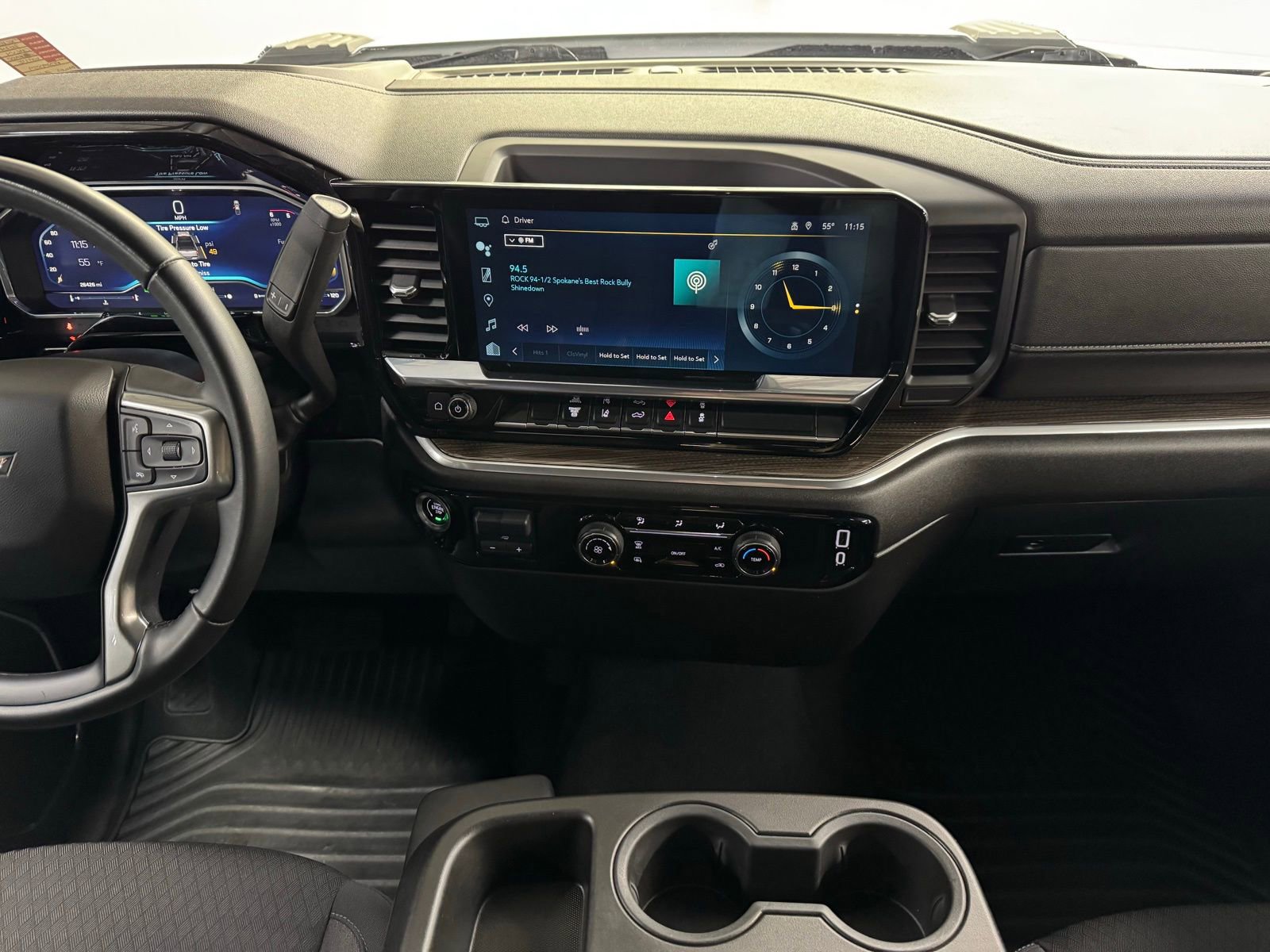 Used 2024 Chevrolet Silverado 3500 LT image 18