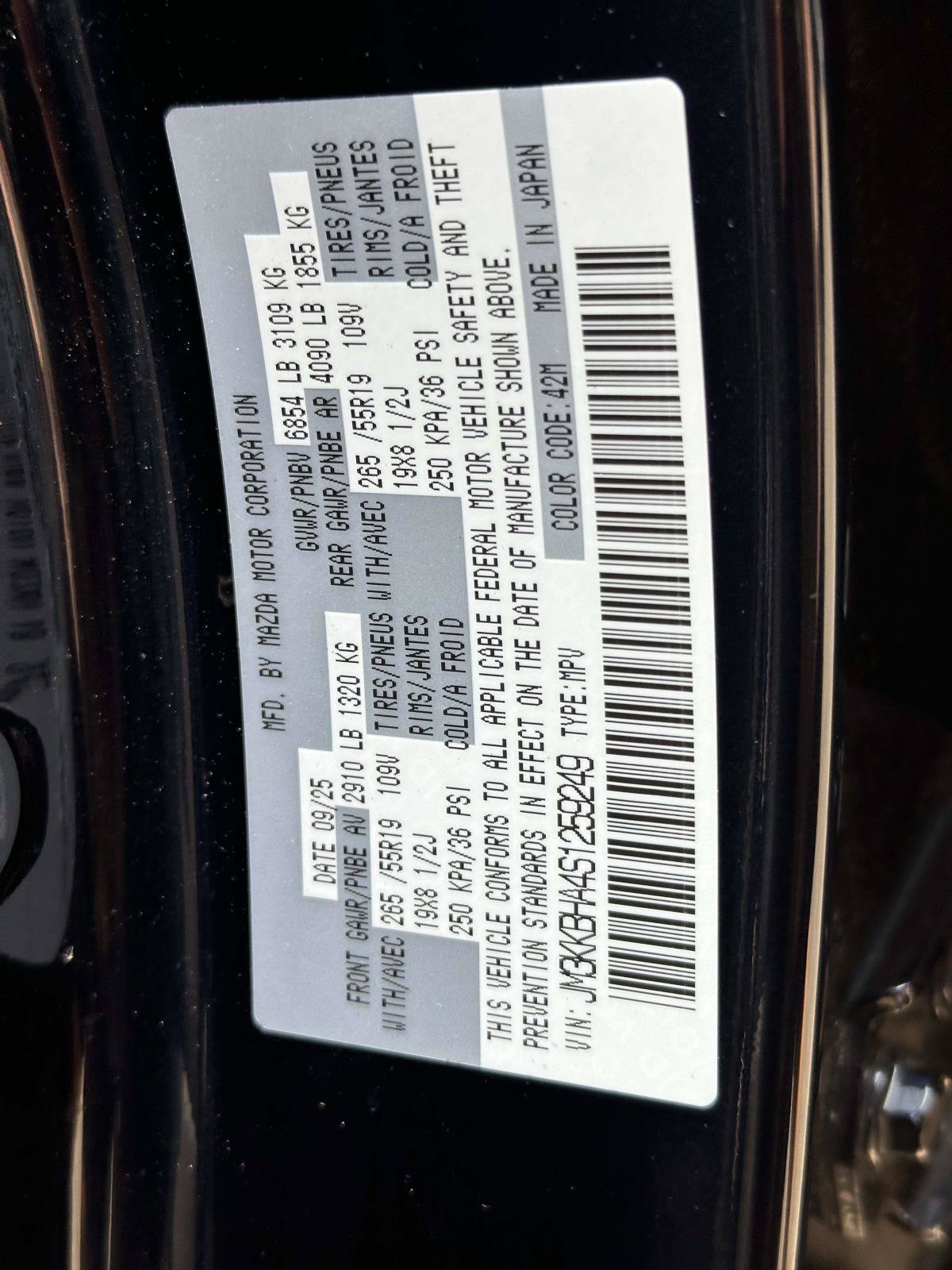 Used 2025 MAZDA CX-90 Plug-In Hybrid w/ Preferred AWD/4WD image 17