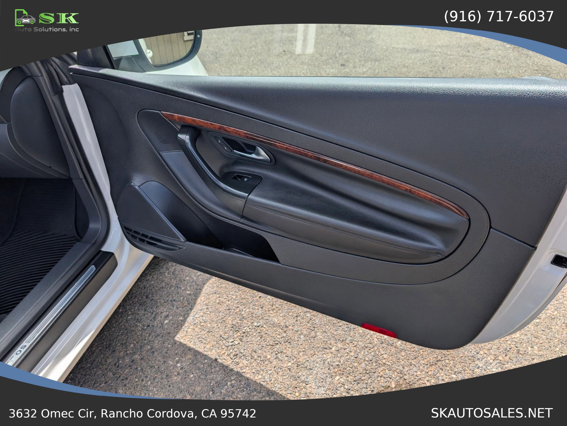 Used 2009 Volkswagen Eos Lux FWD image 30