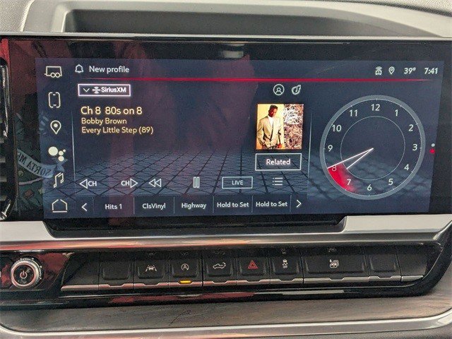 Used 2024 GMC Sierra 1500 SLT image 17