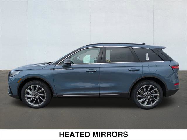 New 2025 Lincoln Corsair FWD w/ Equipment Group 101A image 3