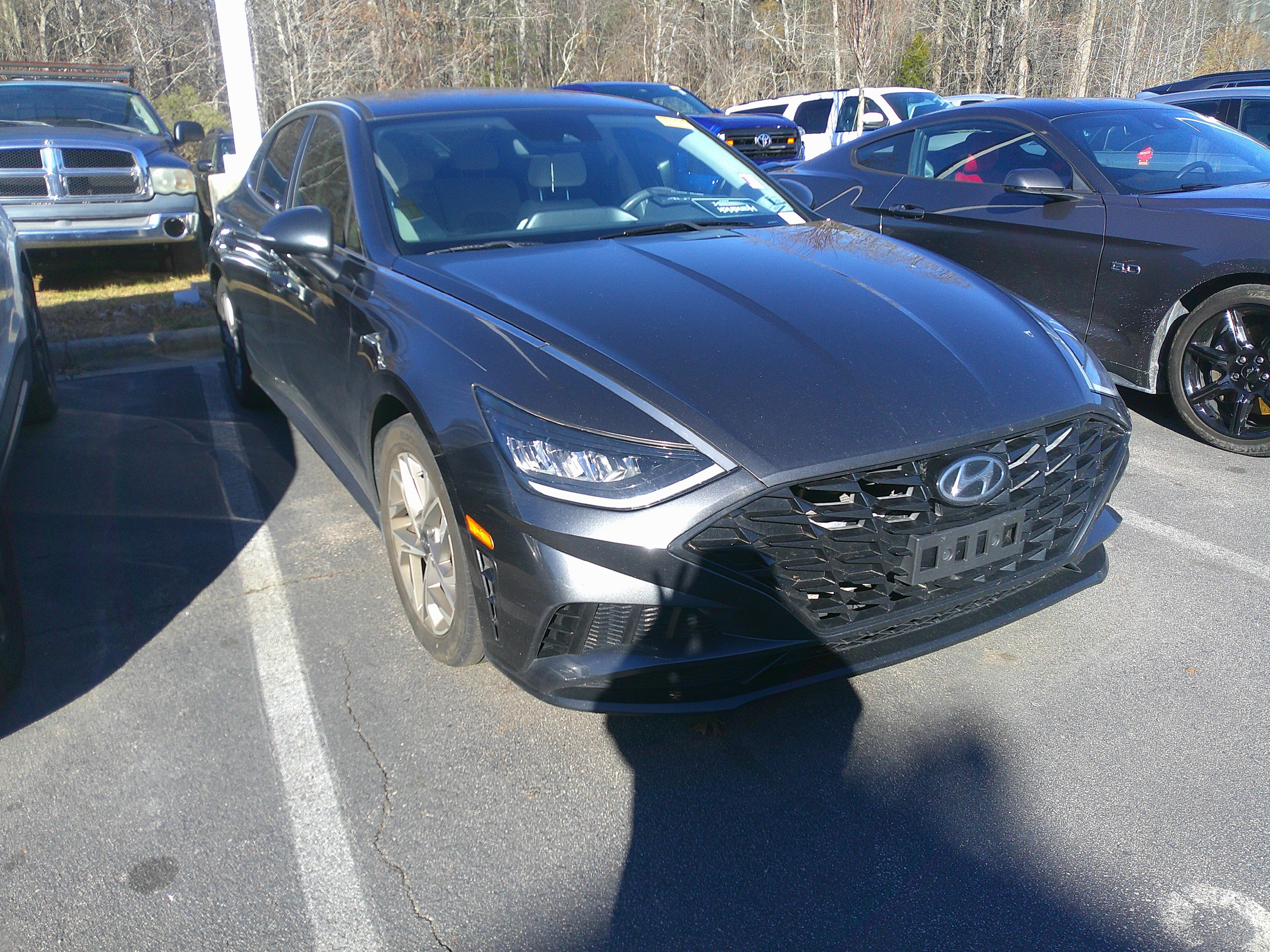 Used 2021 Hyundai Sonata SEL image 2