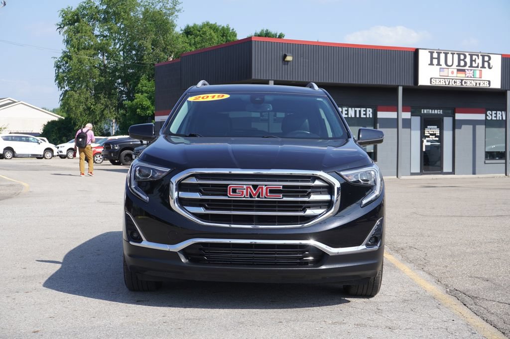 Used 2019 GMC Terrain SLT w/ Preferred Package FWD image 2