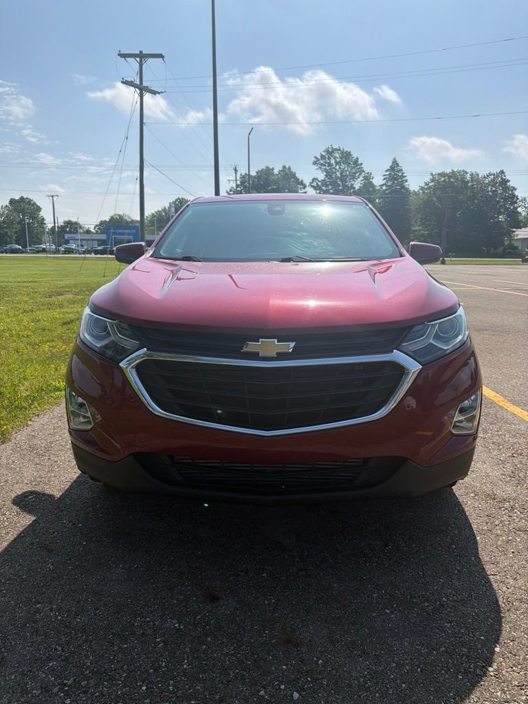 Used 2020 Chevrolet Equinox LT w/ Driver Convenience Package FWD image 2