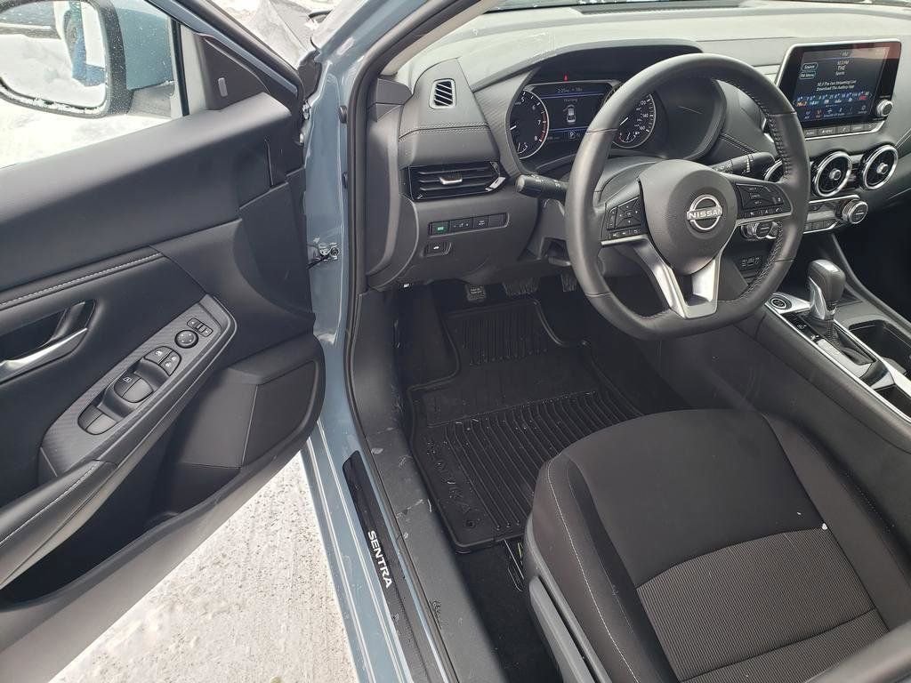 Certified 2025 Nissan Sentra SV w/ All-Weather Package FWD image 14