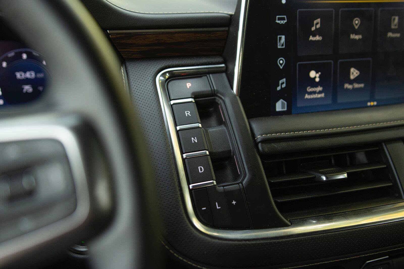 Used 2024 Chevrolet Tahoe Premier AWD/4WD image 9