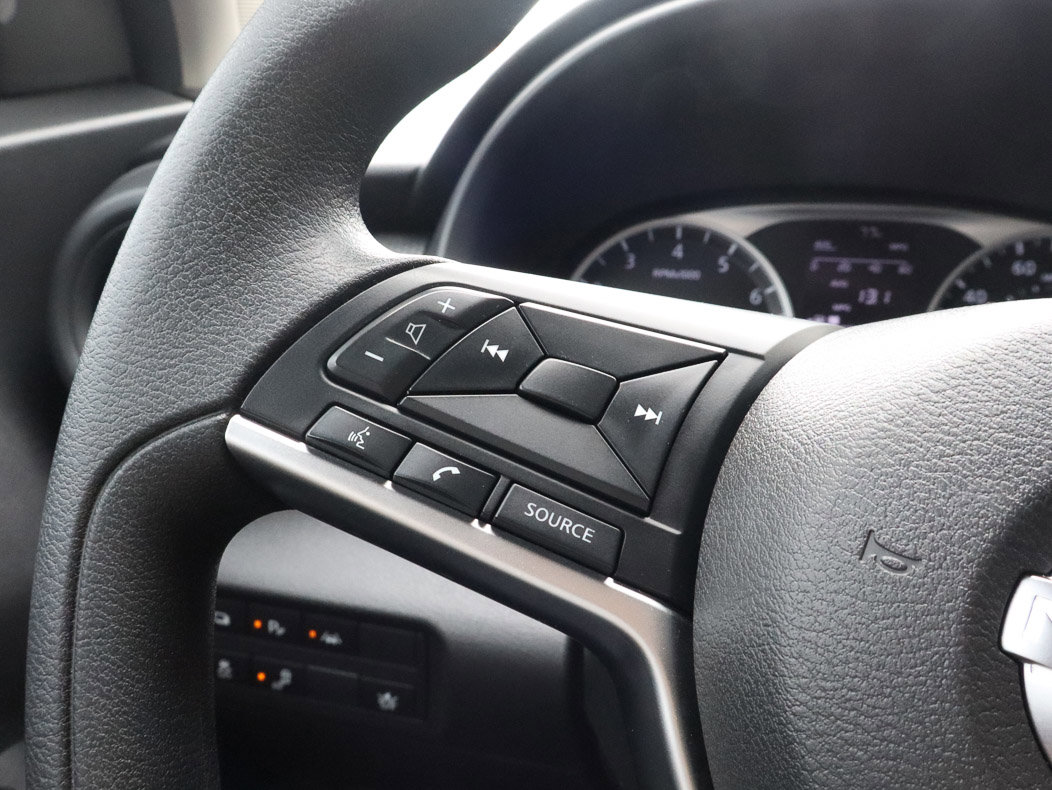 Used 2022 Nissan Kicks S FWD image 22