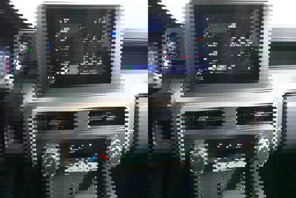 Used 2024 Toyota Tacoma SR5 image 13