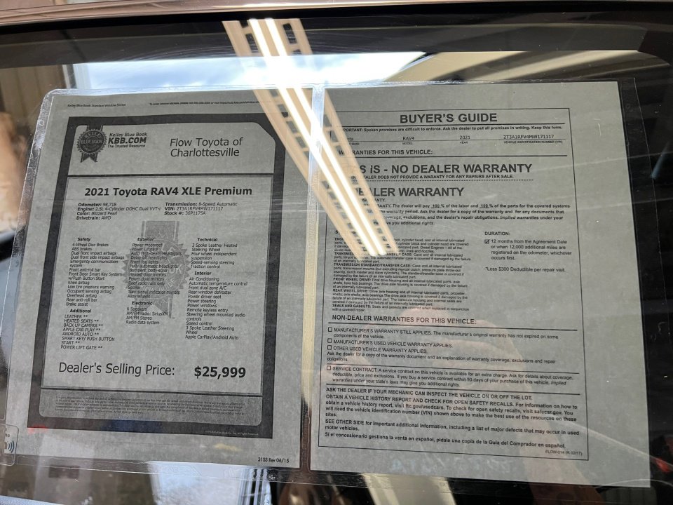 Used 2021 Toyota RAV4 XLE Premium image 37