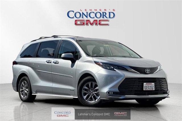 Used 2021 Toyota Sienna XLE w/ XLE Plus Package