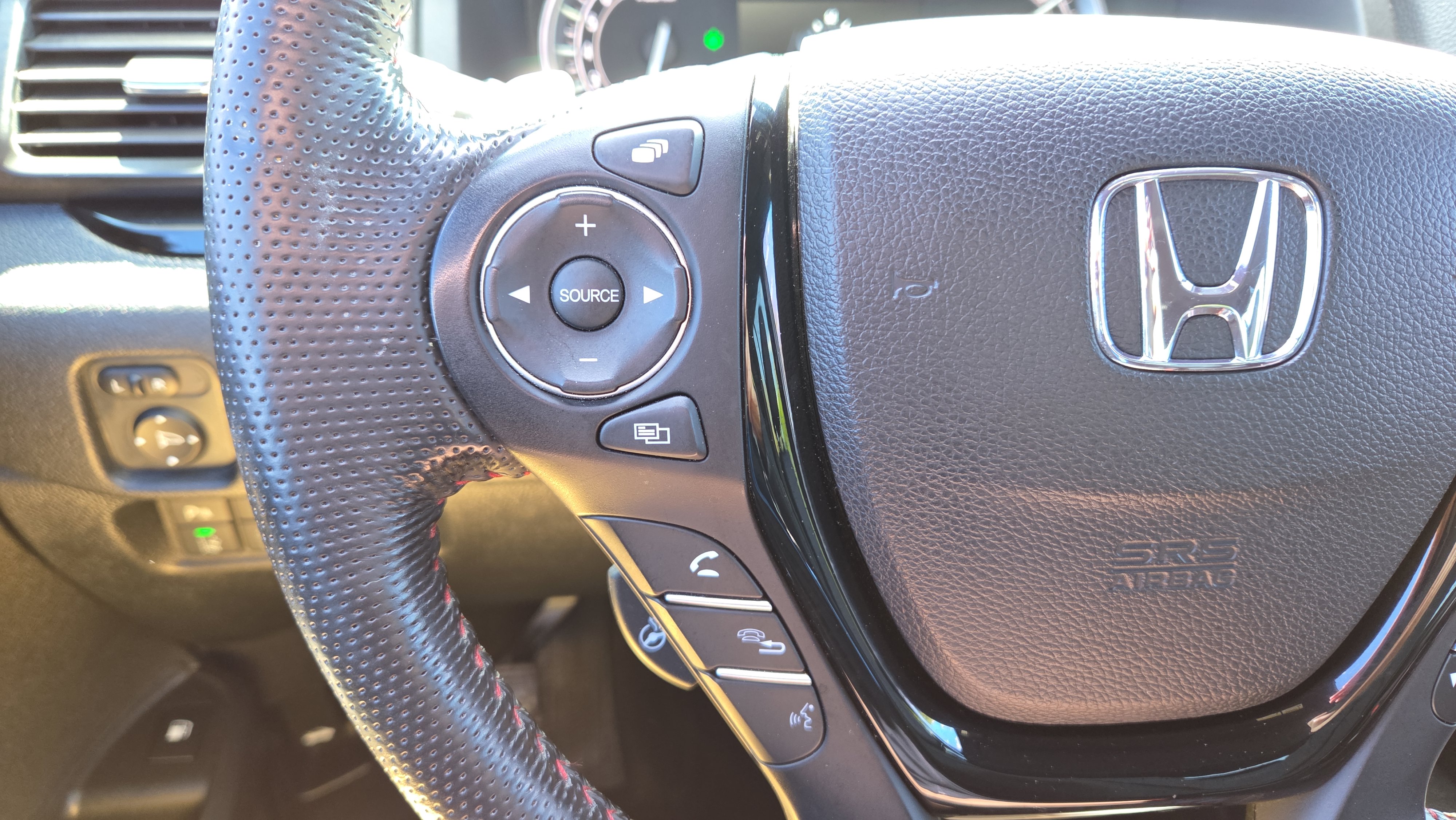 Used 2023 Honda Ridgeline Black Edition image 35