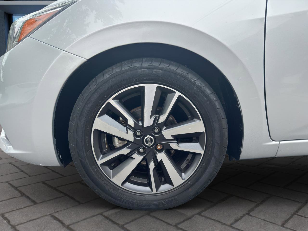 Used 2021 Nissan Versa SV image 22